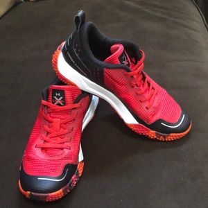🔴SOLD🔴 Under Armour level X series